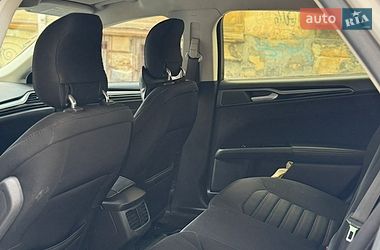 Седан Ford Fusion 2013 в Львові