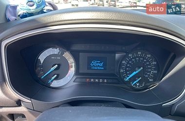 Седан Ford Fusion 2015 в Києві