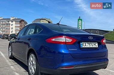 Седан Ford Fusion 2015 в Києві