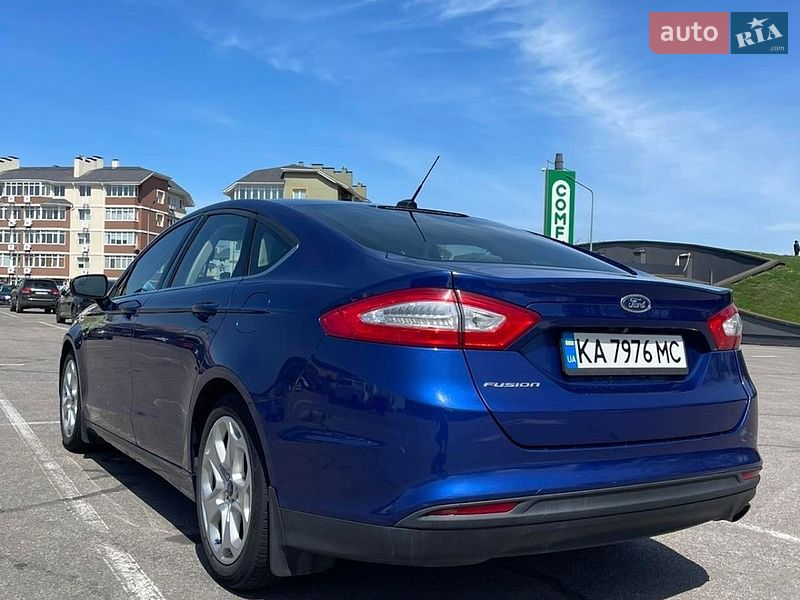 Седан Ford Fusion 2015 в Києві