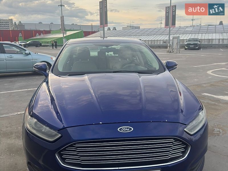 Седан Ford Fusion 2014 в Києві