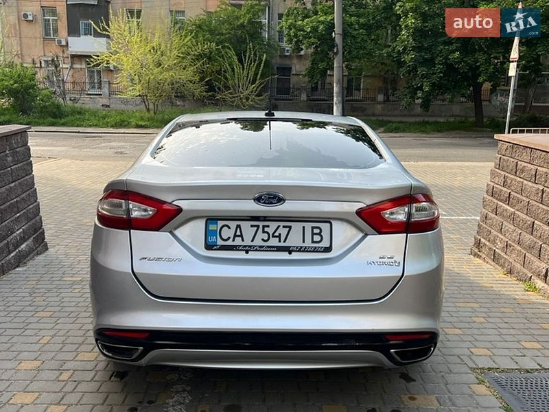 Седан Ford Fusion 2014 в Одессе