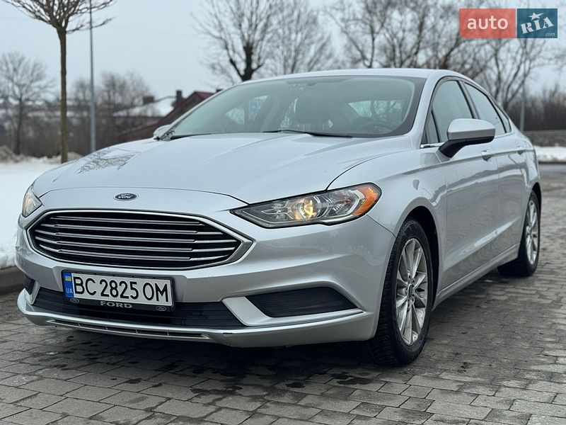 Седан Ford Fusion 2016 в Львові