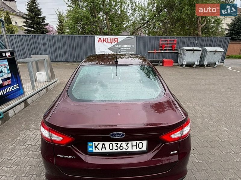 Седан Ford Fusion 2012 в Киеве