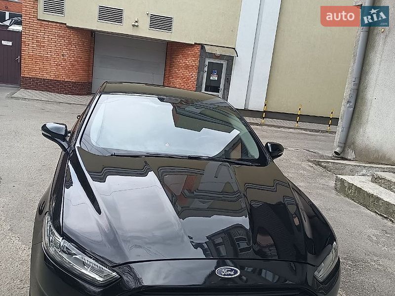 Седан Ford Fusion 2016 в Дніпрі