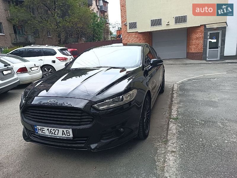 Седан Ford Fusion 2016 в Дніпрі