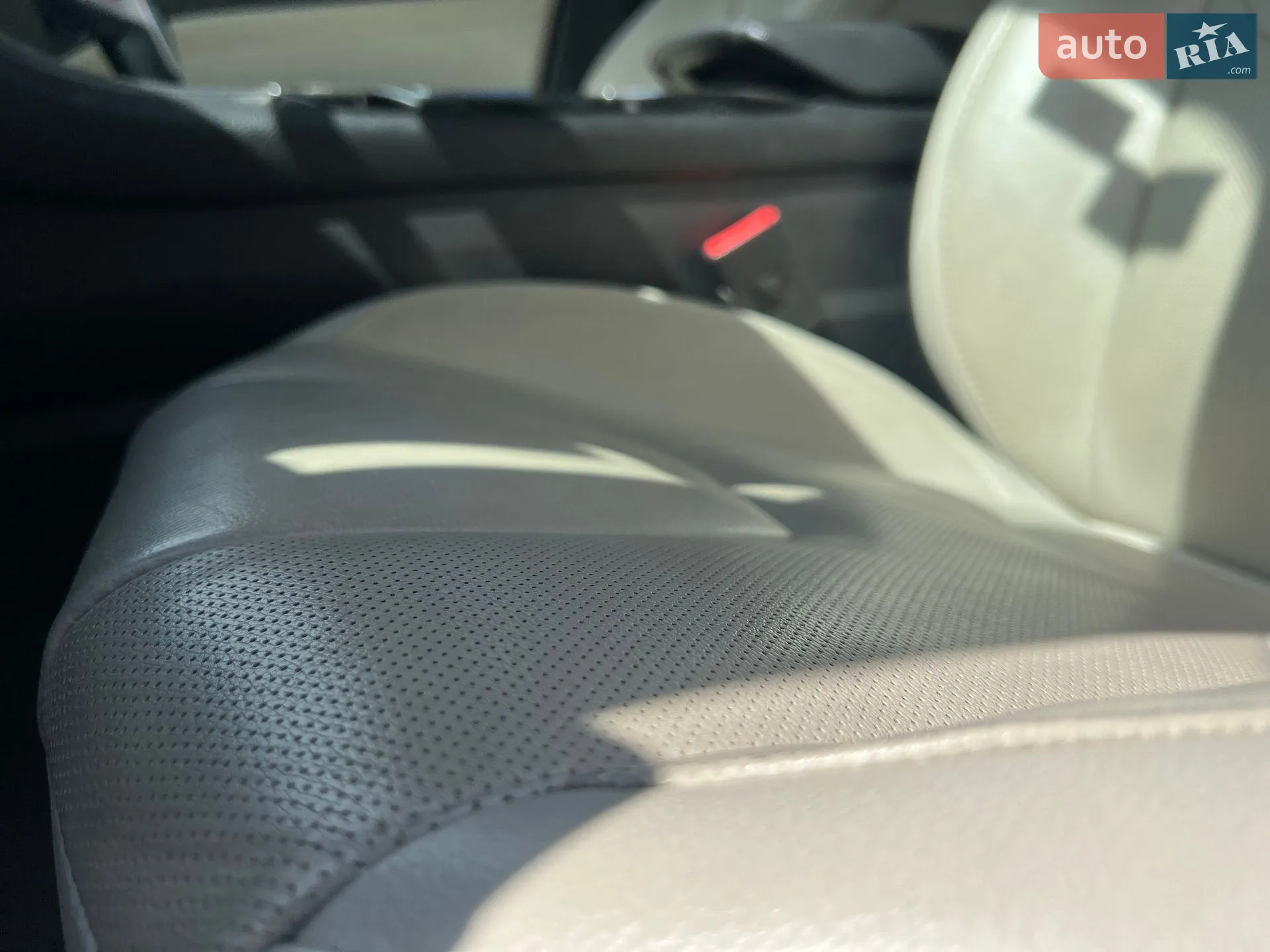 2015 Ford Fusion - мініатюра 30