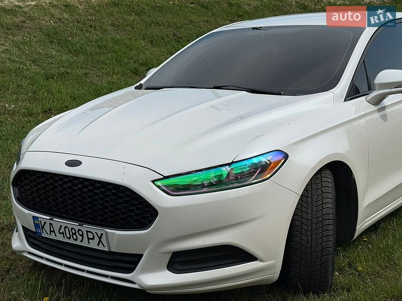 Ford Fusion 2015