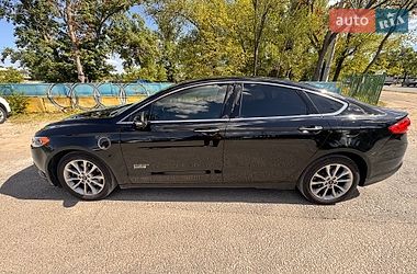 Седан Ford Fusion 2018 в Дніпрі