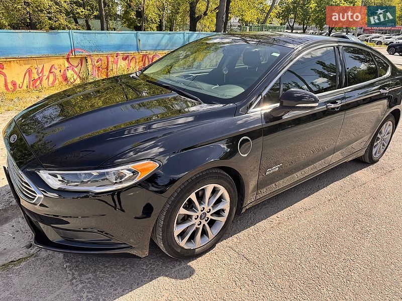 Седан Ford Fusion 2018 в Днепре