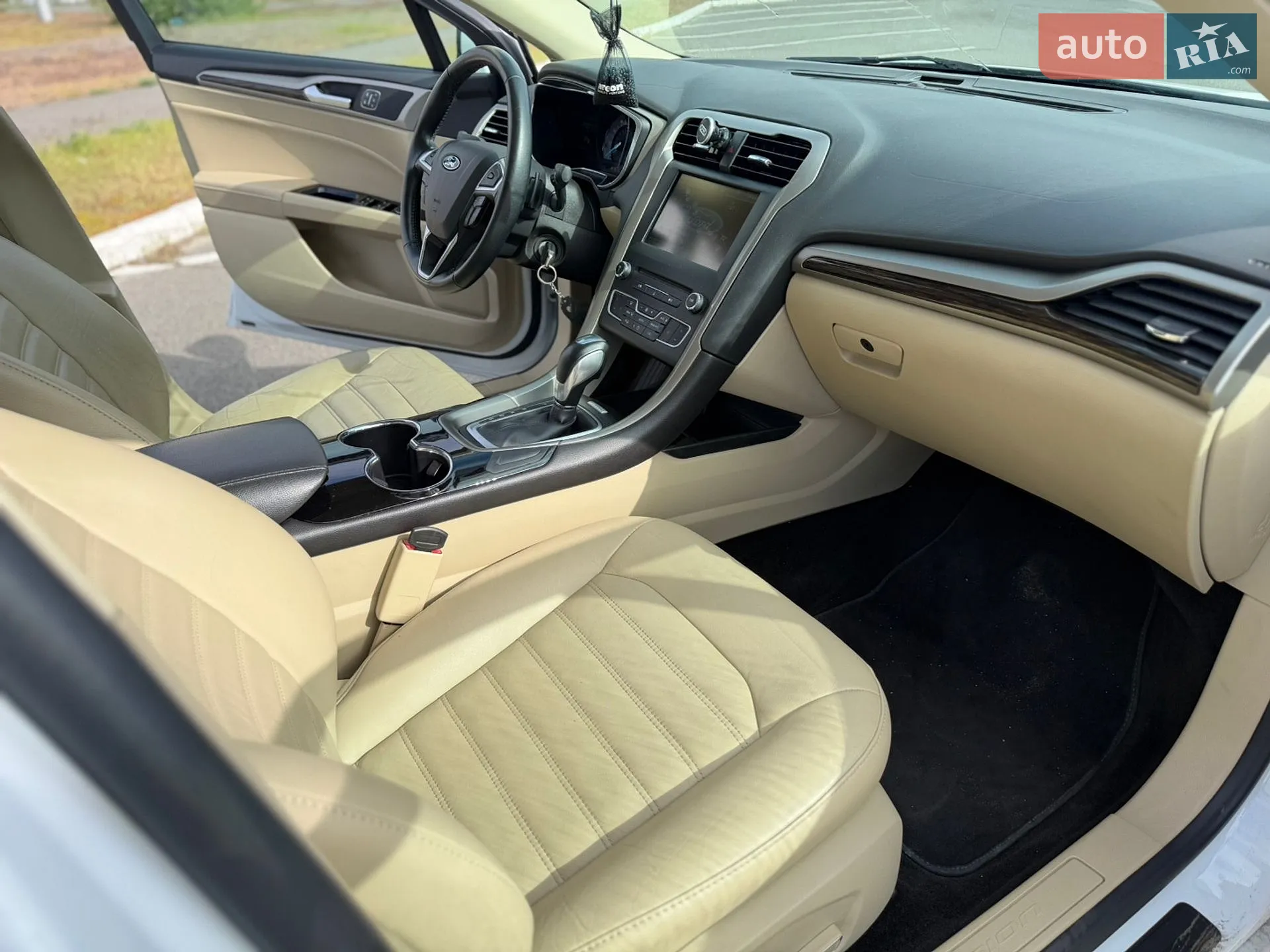 2015 Ford Fusion - мініатюра 15