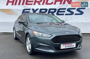 Седан Ford Fusion 2015 в Киеве