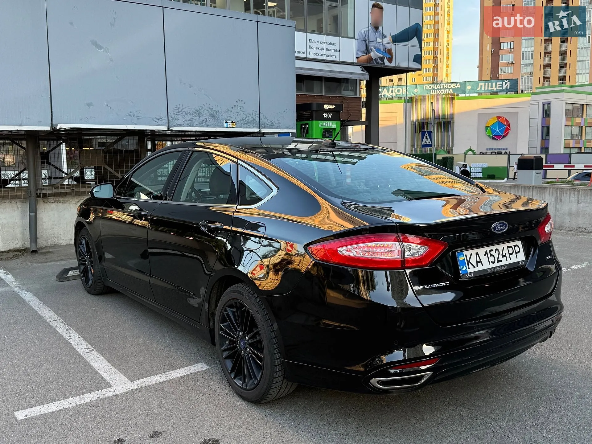 2016 Ford Fusion - мініатюра 5