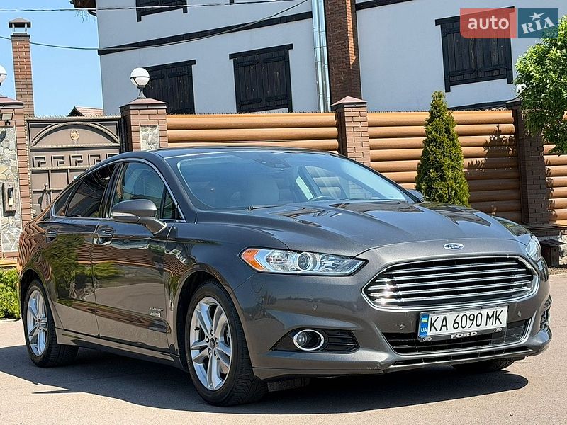 Седан Ford Fusion 2015 в Борисполе