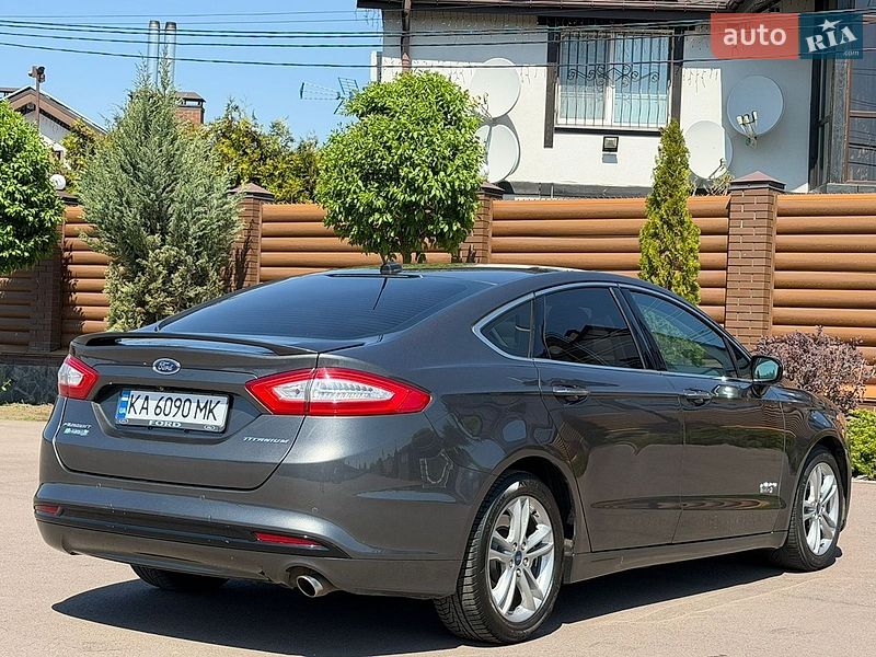 Седан Ford Fusion 2015 в Борисполе