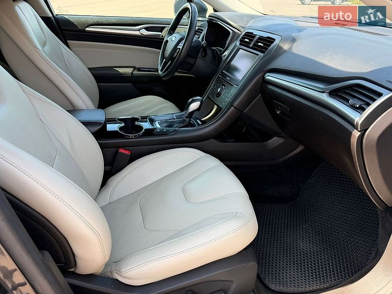Седан Ford Fusion 2015 в Борисполе