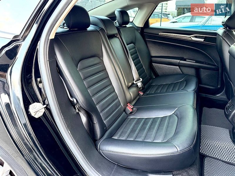 Седан Ford Fusion 2017 в Киеве