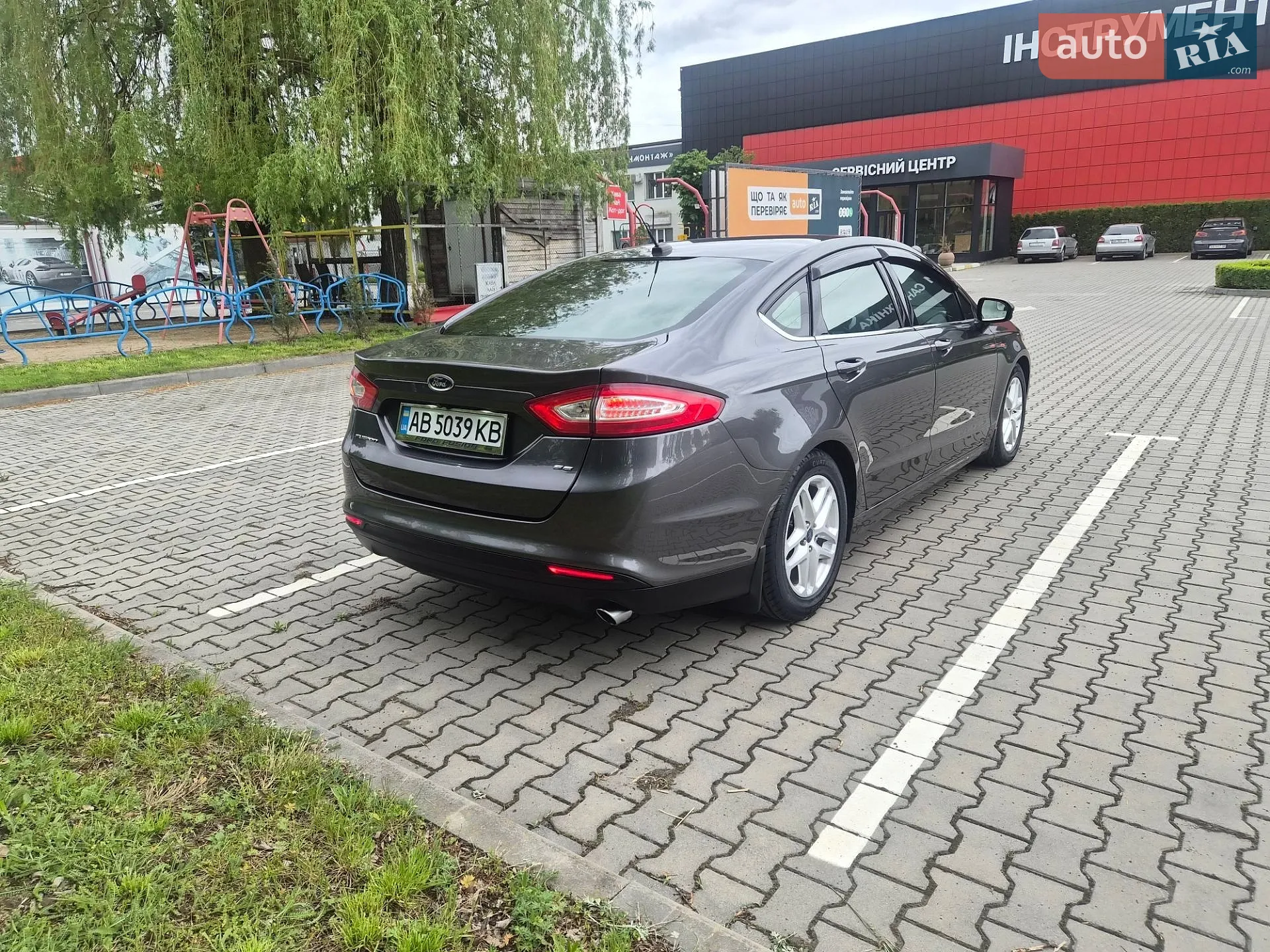 2015 Ford Fusion - мініатюра 26