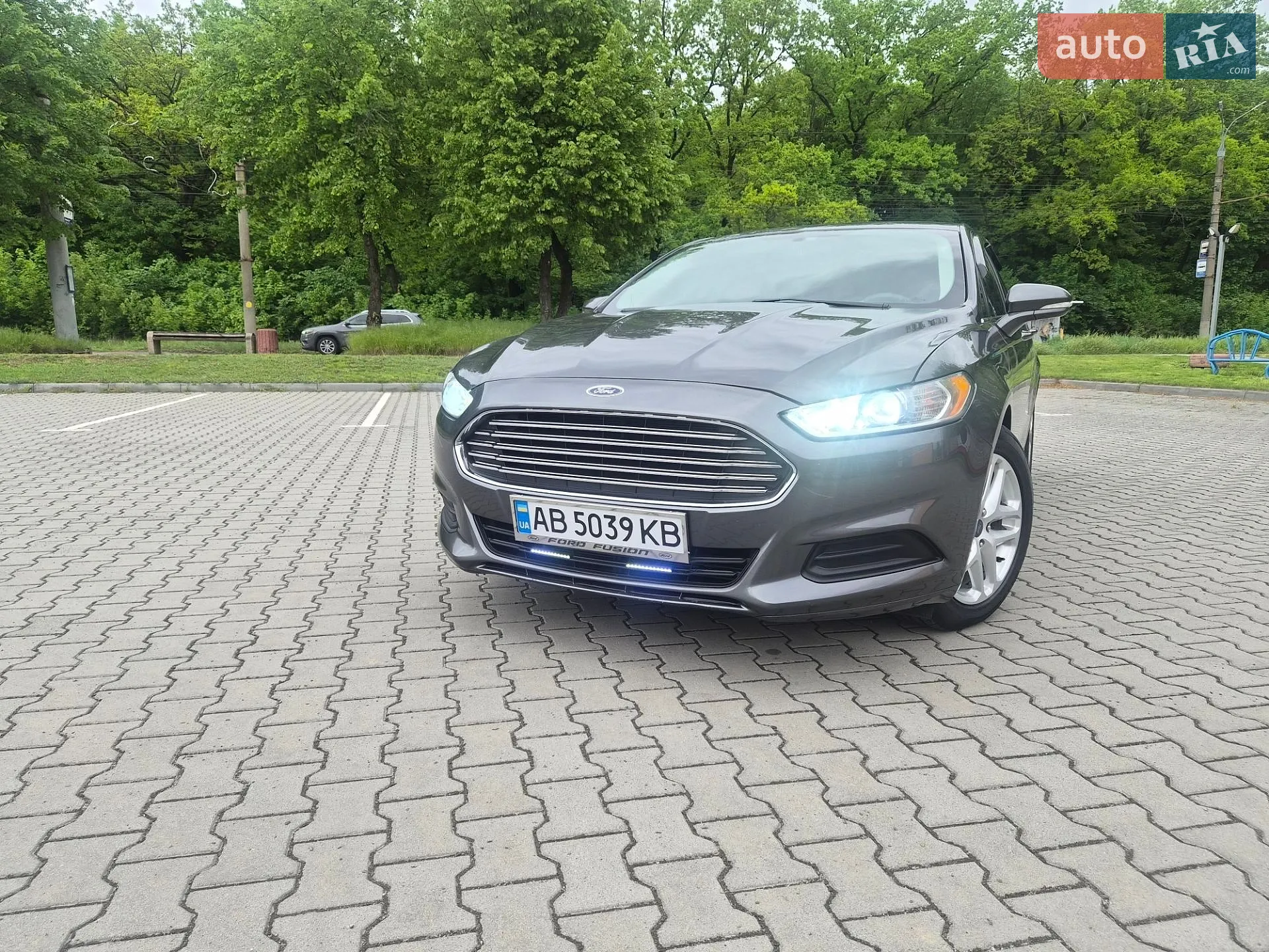 2015 Ford Fusion - мініатюра 31