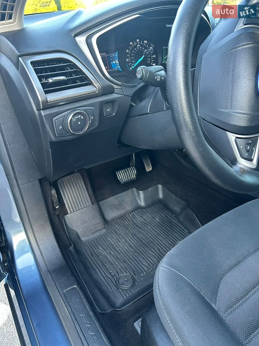 2019 Ford Fusion - мініатюра 26