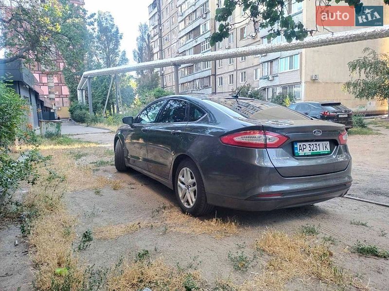 Седан Ford Fusion 2016 в Львові