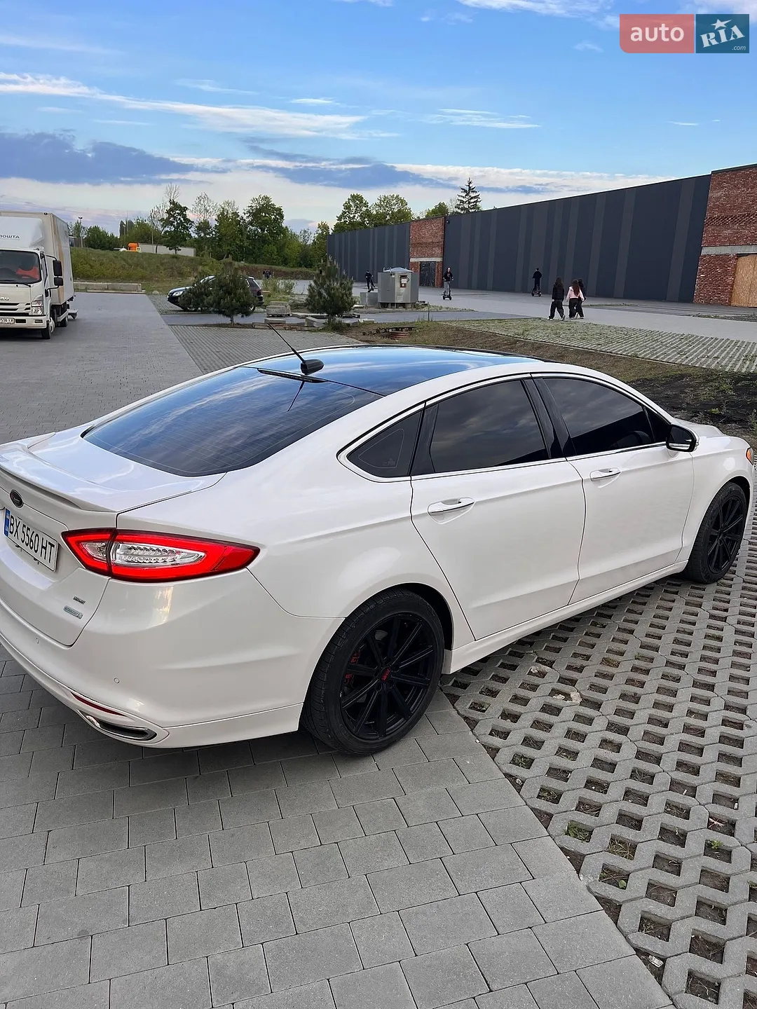 2014 Ford Fusion - мініатюра 18