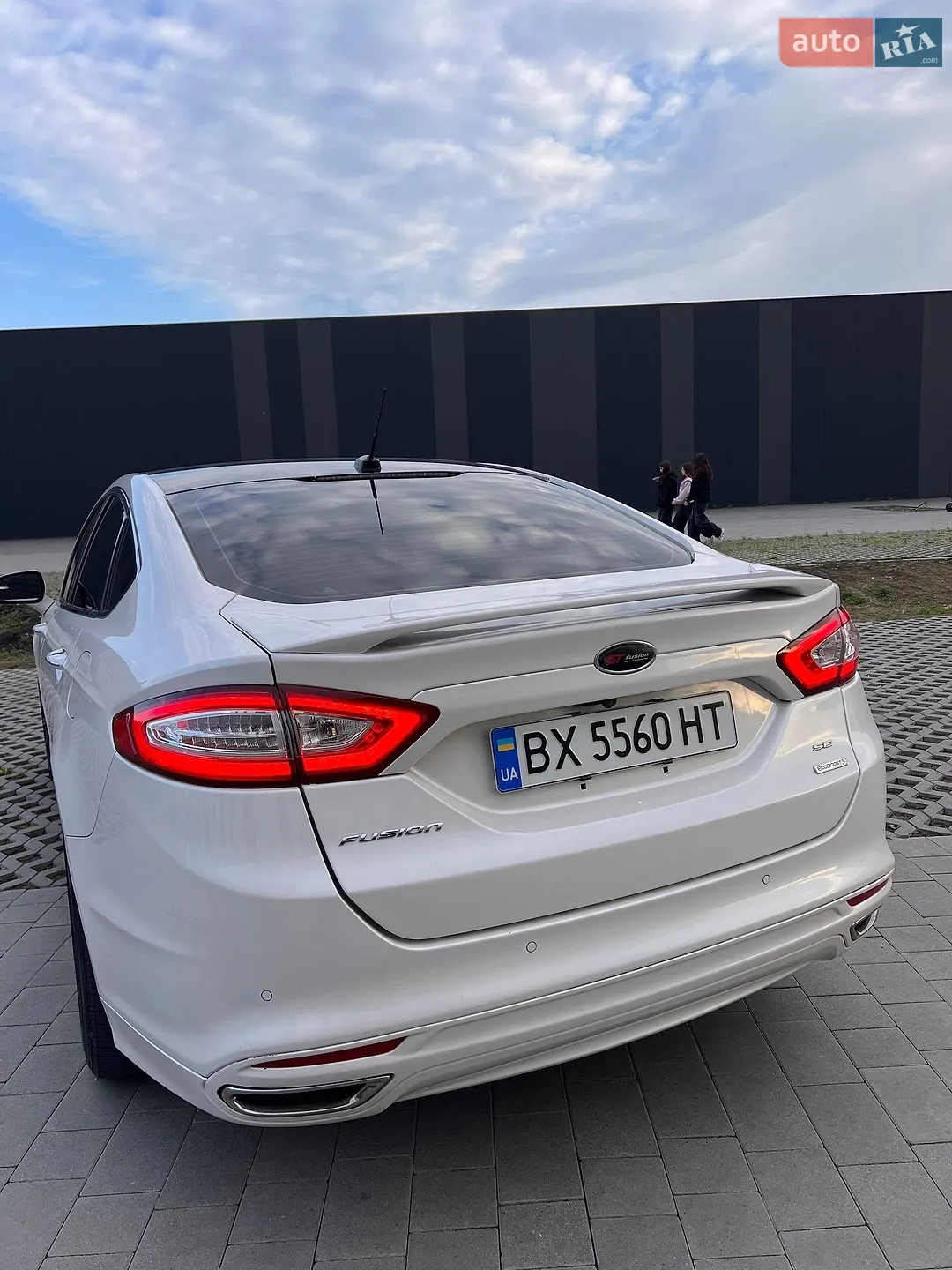 2014 Ford Fusion - мініатюра 21