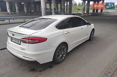 Седан Ford Fusion 2019 в Одессе