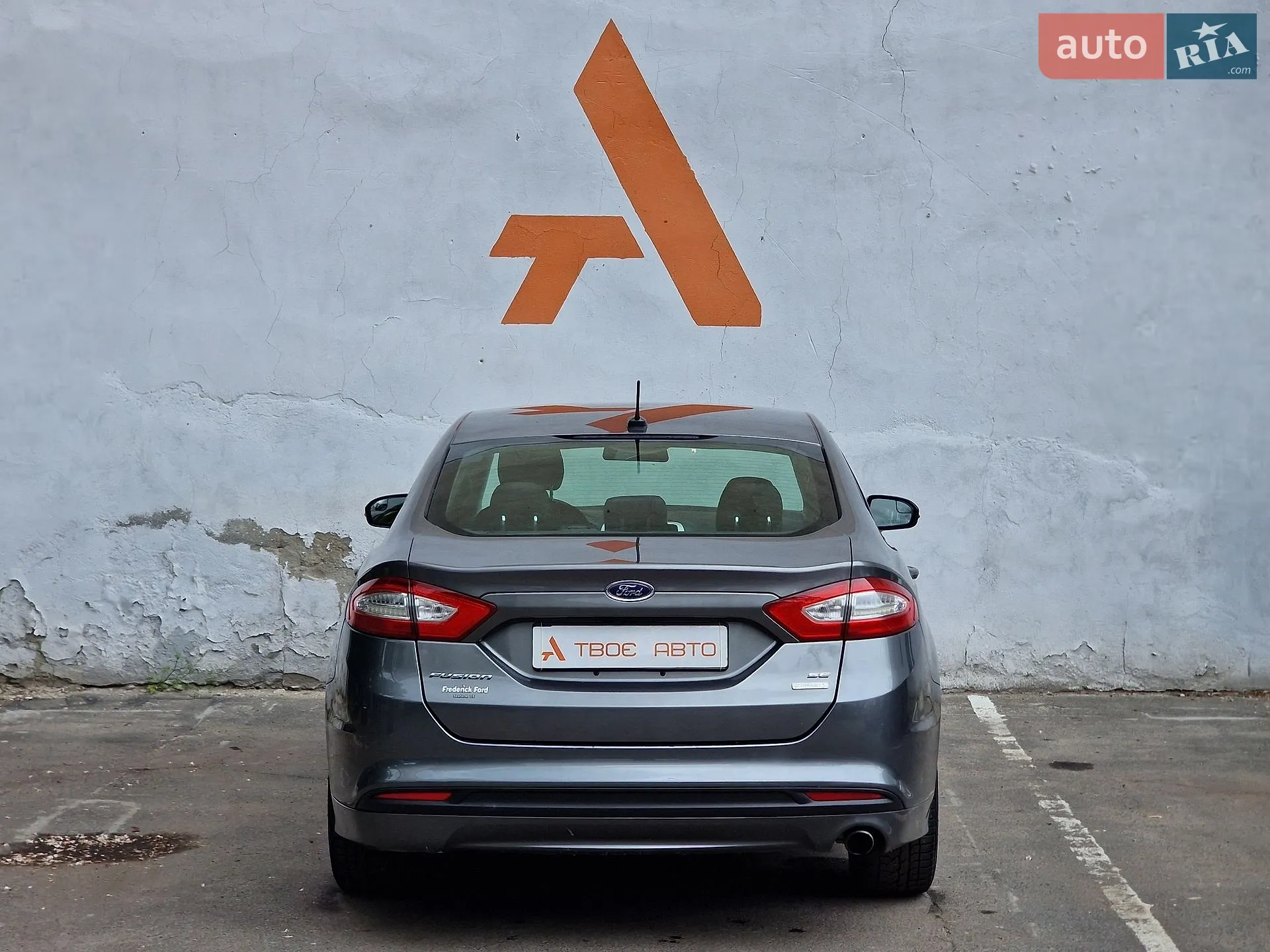 2014 Ford Fusion - мініатюра 31
