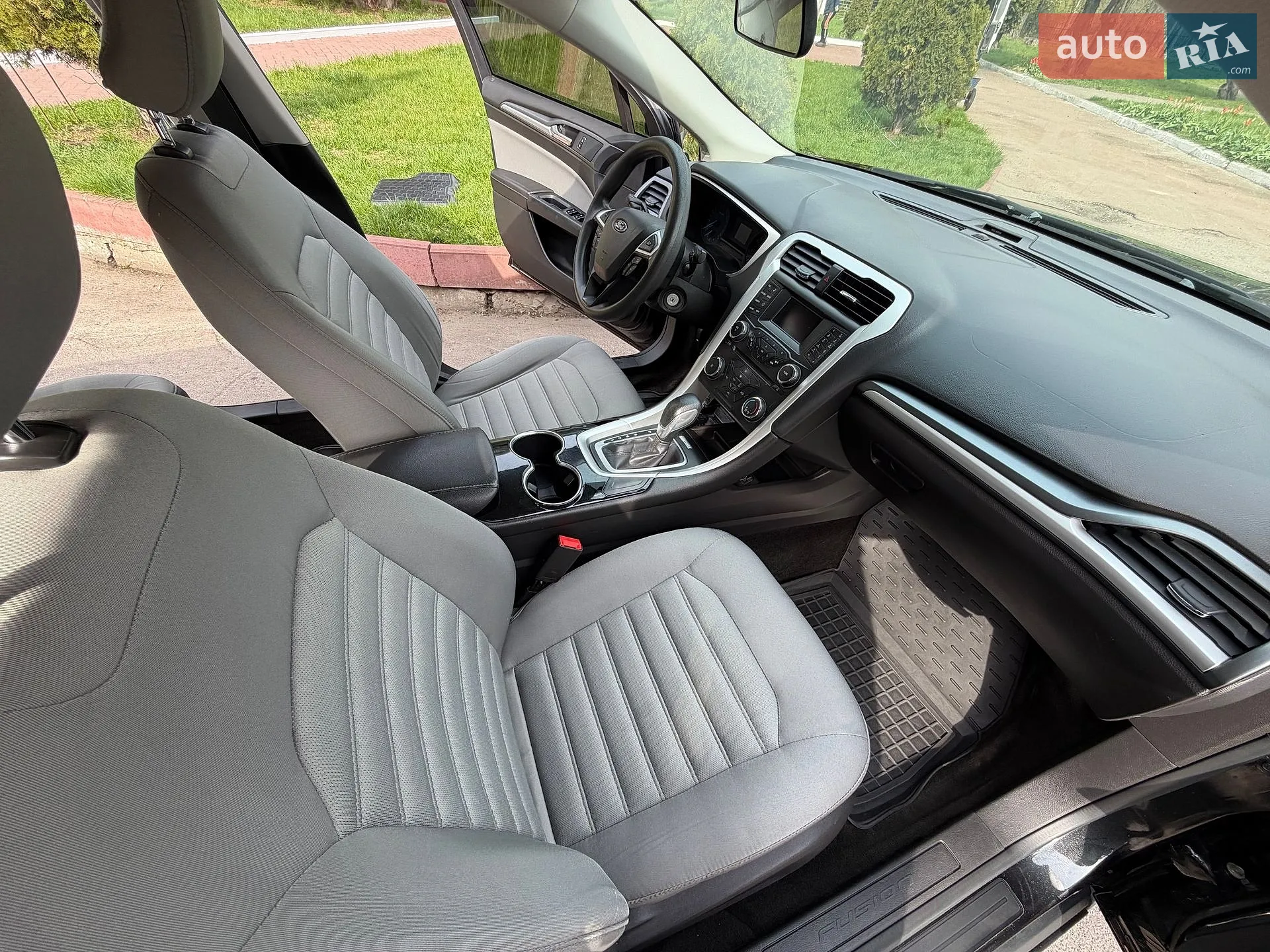 2014 Ford Fusion - мініатюра 26