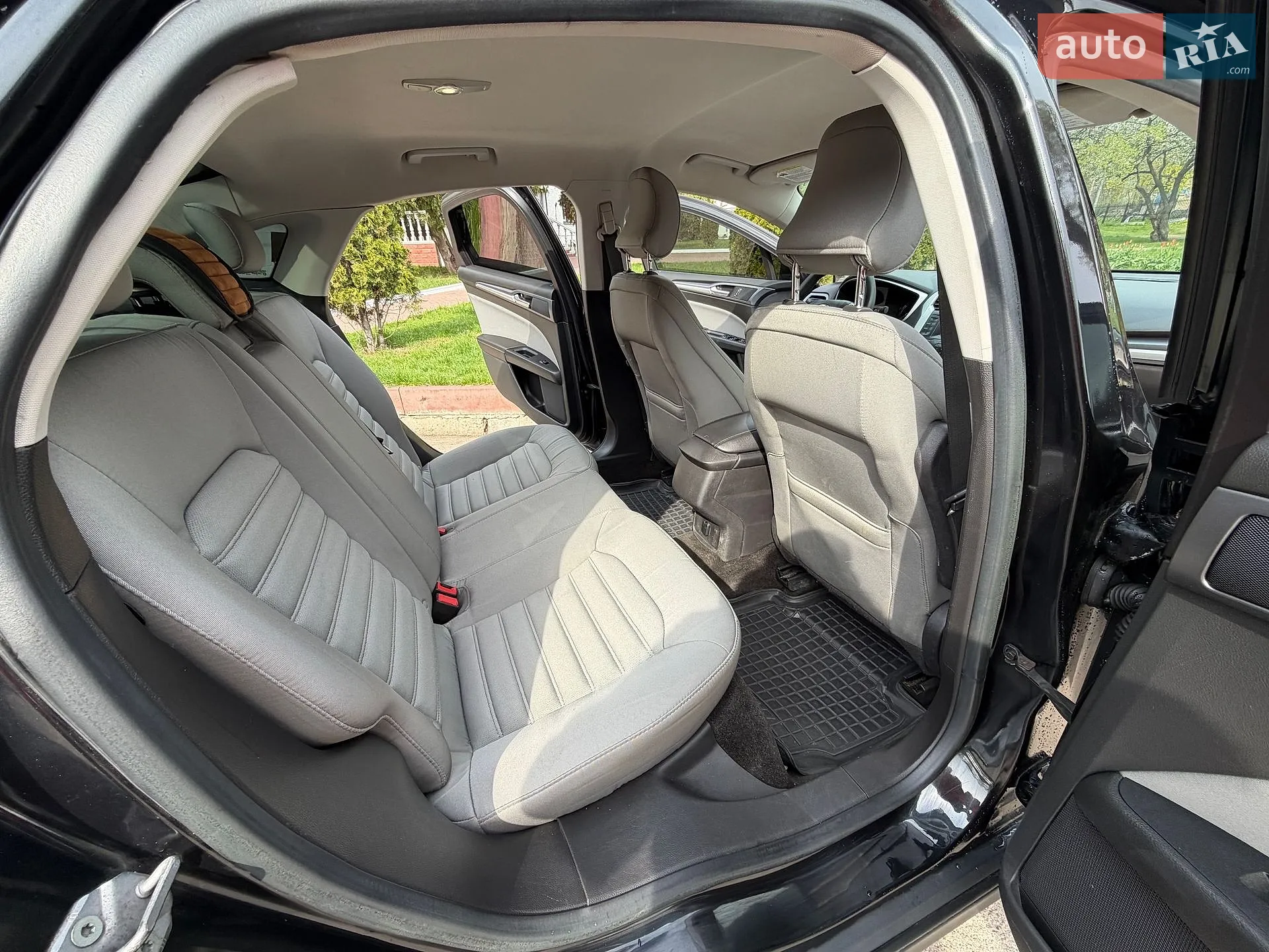 2014 Ford Fusion - мініатюра 31