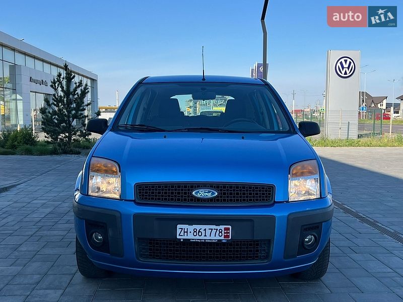 Хэтчбек Ford Fusion 2008 в Луцке