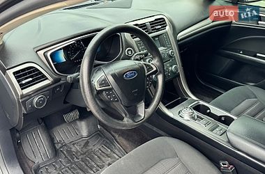 Седан Ford Fusion 2017 в Полтаві
