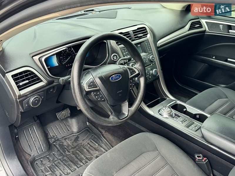 Седан Ford Fusion 2017 в Полтаві