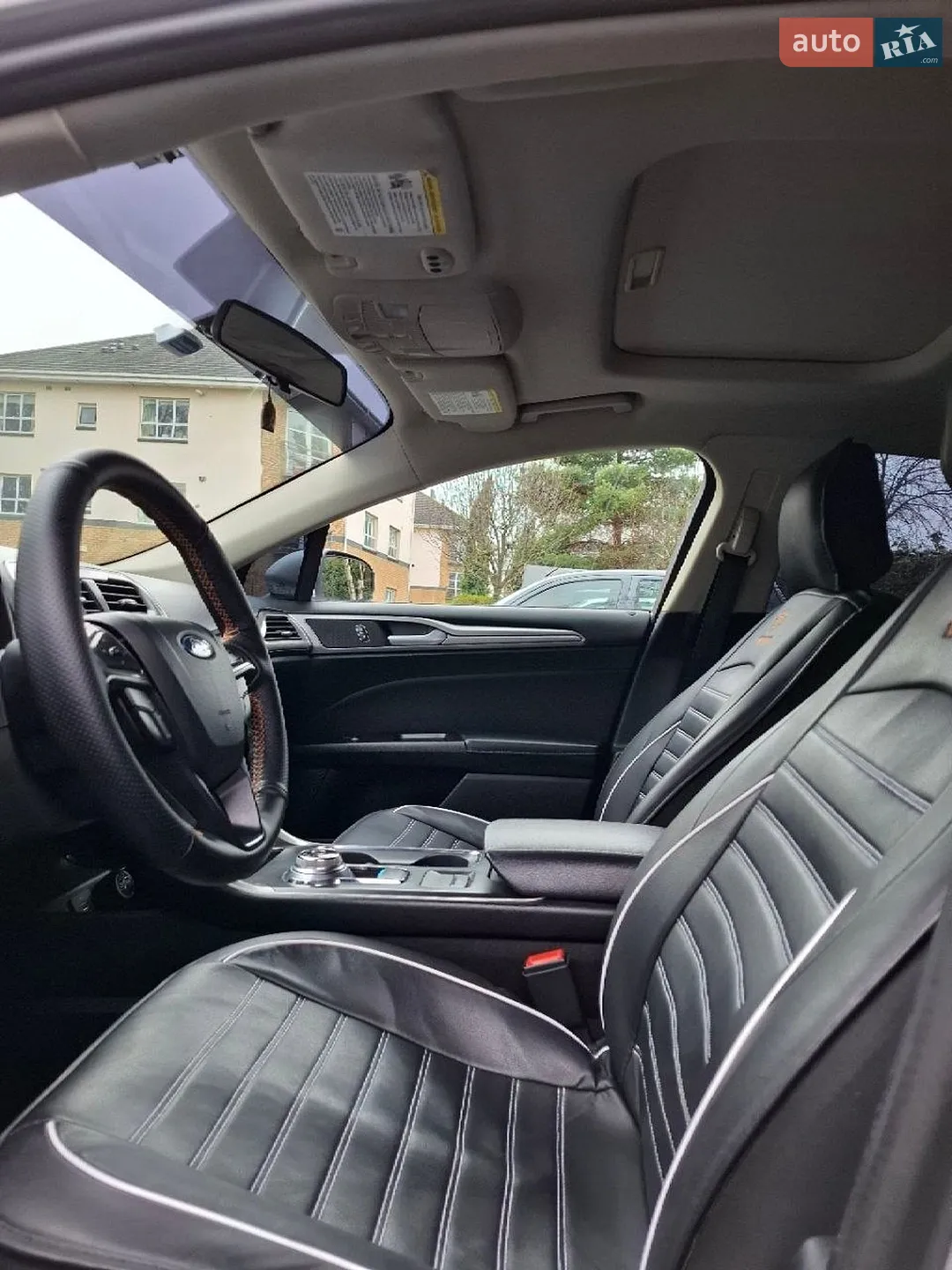 2016 Ford Fusion - мініатюра 11