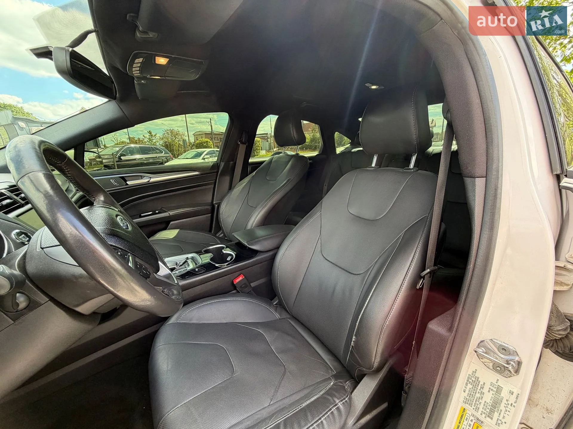 2015 Ford Fusion - мініатюра 23