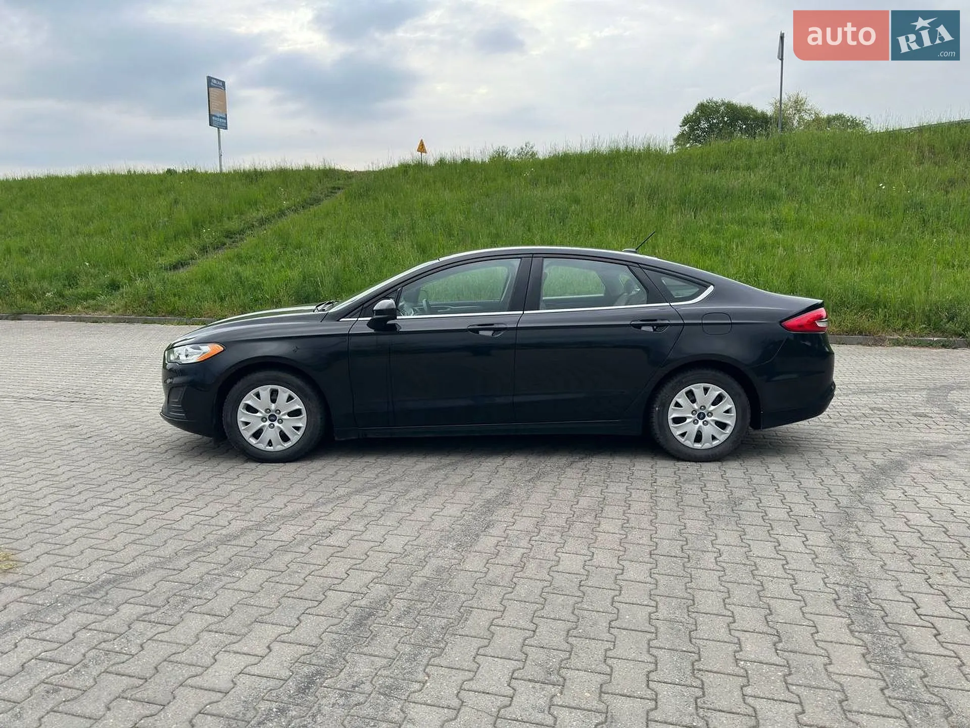 2019 Ford Fusion - мініатюра 3