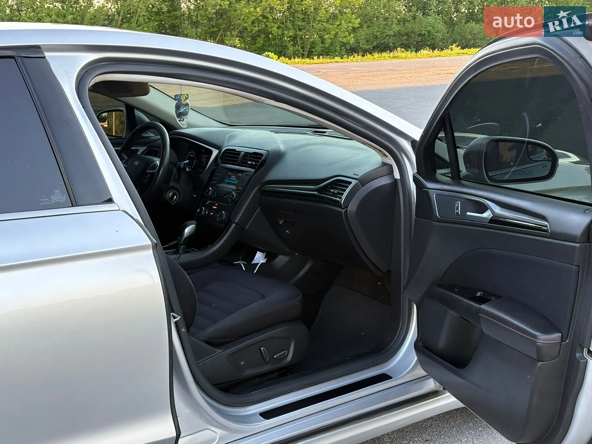 2014 Ford Fusion - мініатюра 25