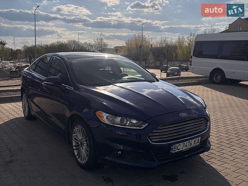 Седан Ford Fusion 2015 в Львове