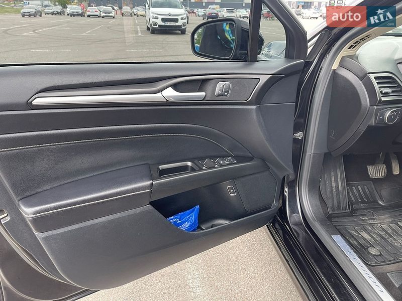 Седан Ford Fusion 2019 в Киеве