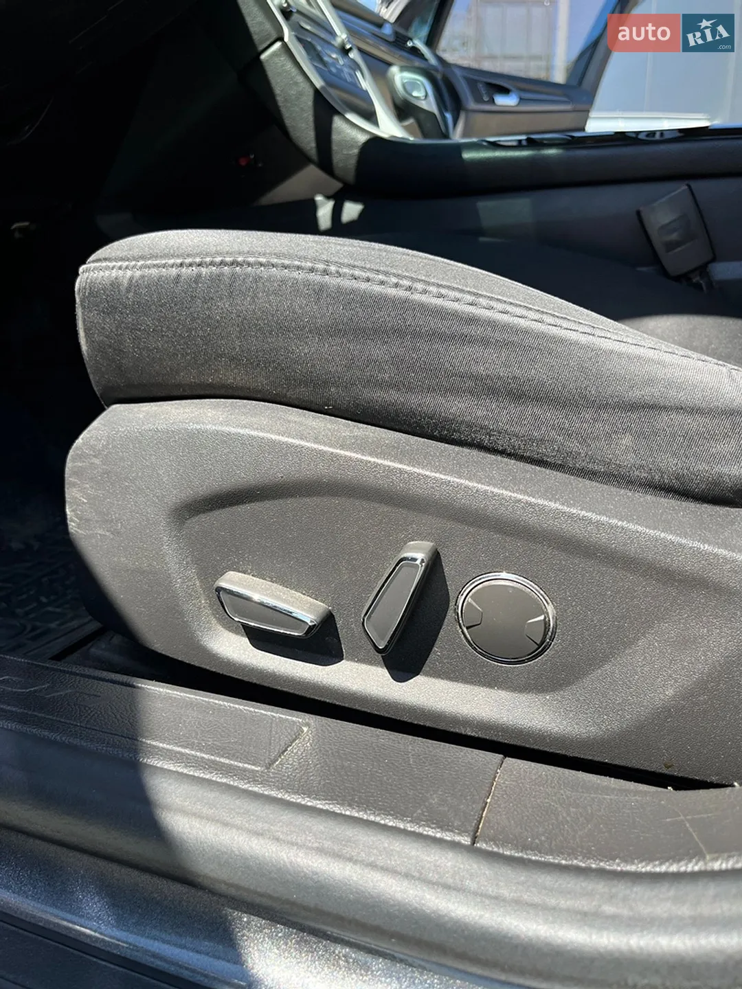 2015 Ford Fusion - мініатюра 38
