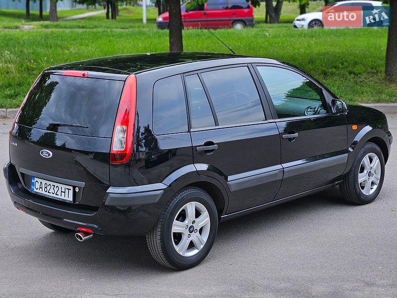 Хэтчбек Ford Fusion 2008 в Умани