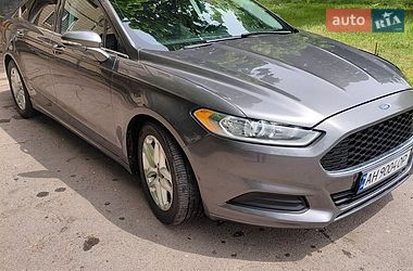 Седан Ford Fusion 2013 в Кривом Роге