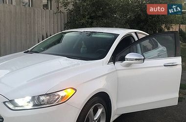 Седан Ford Fusion 2014 в Харькове фото 4 Седан Ford Fusion 2014 в Харькове