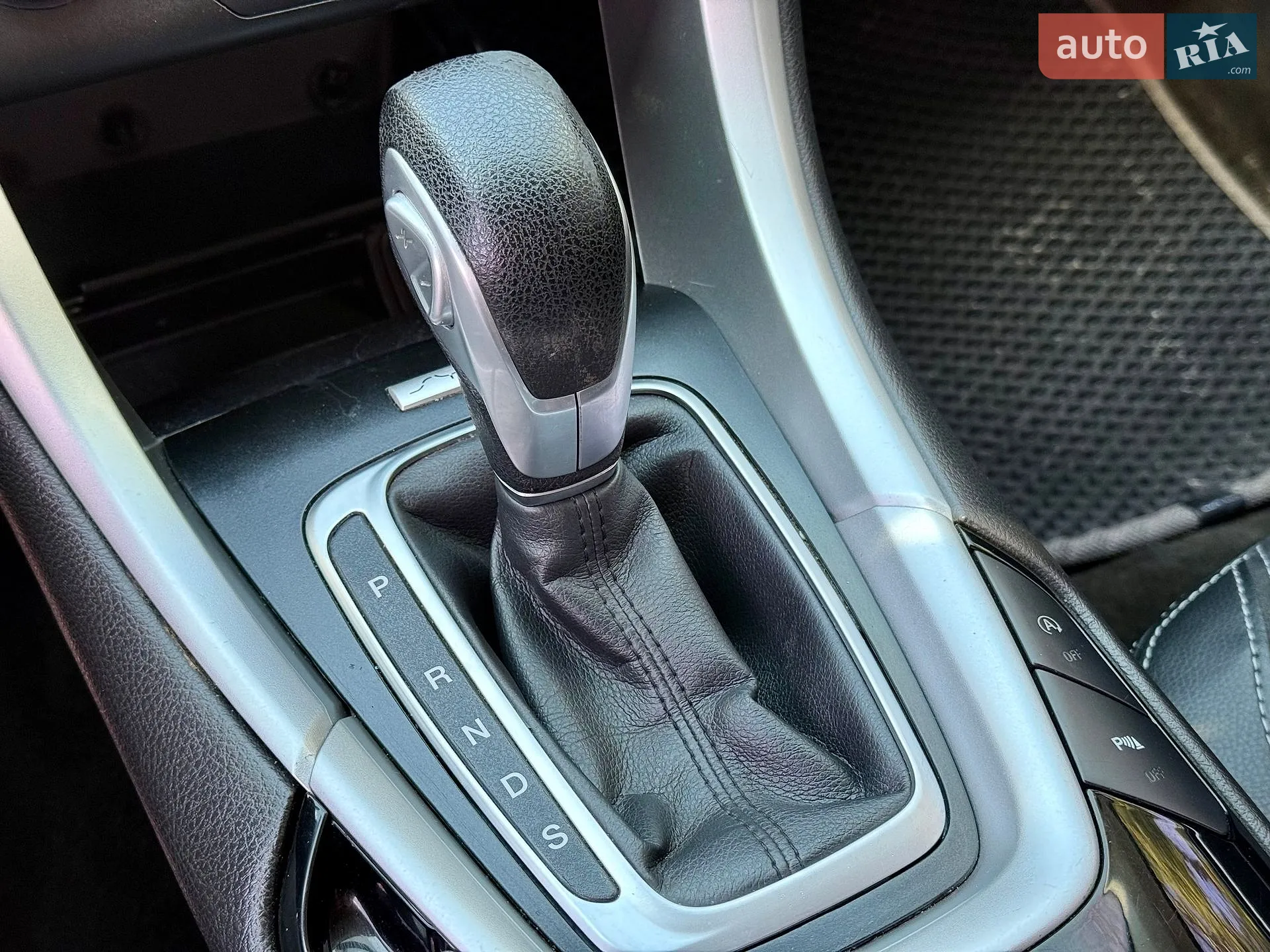 2015 Ford Fusion - мініатюра 17