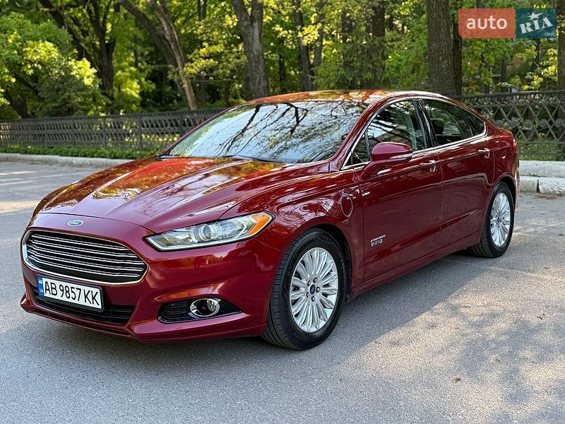 Седан Ford Fusion 2016 в Хмельнике
