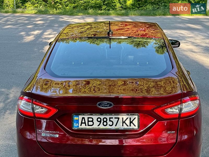 Седан Ford Fusion 2016 в Хмельнике