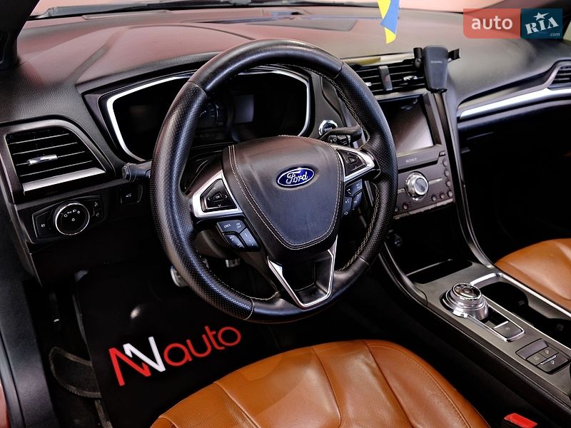 Седан Ford Fusion 2019 в Одесі