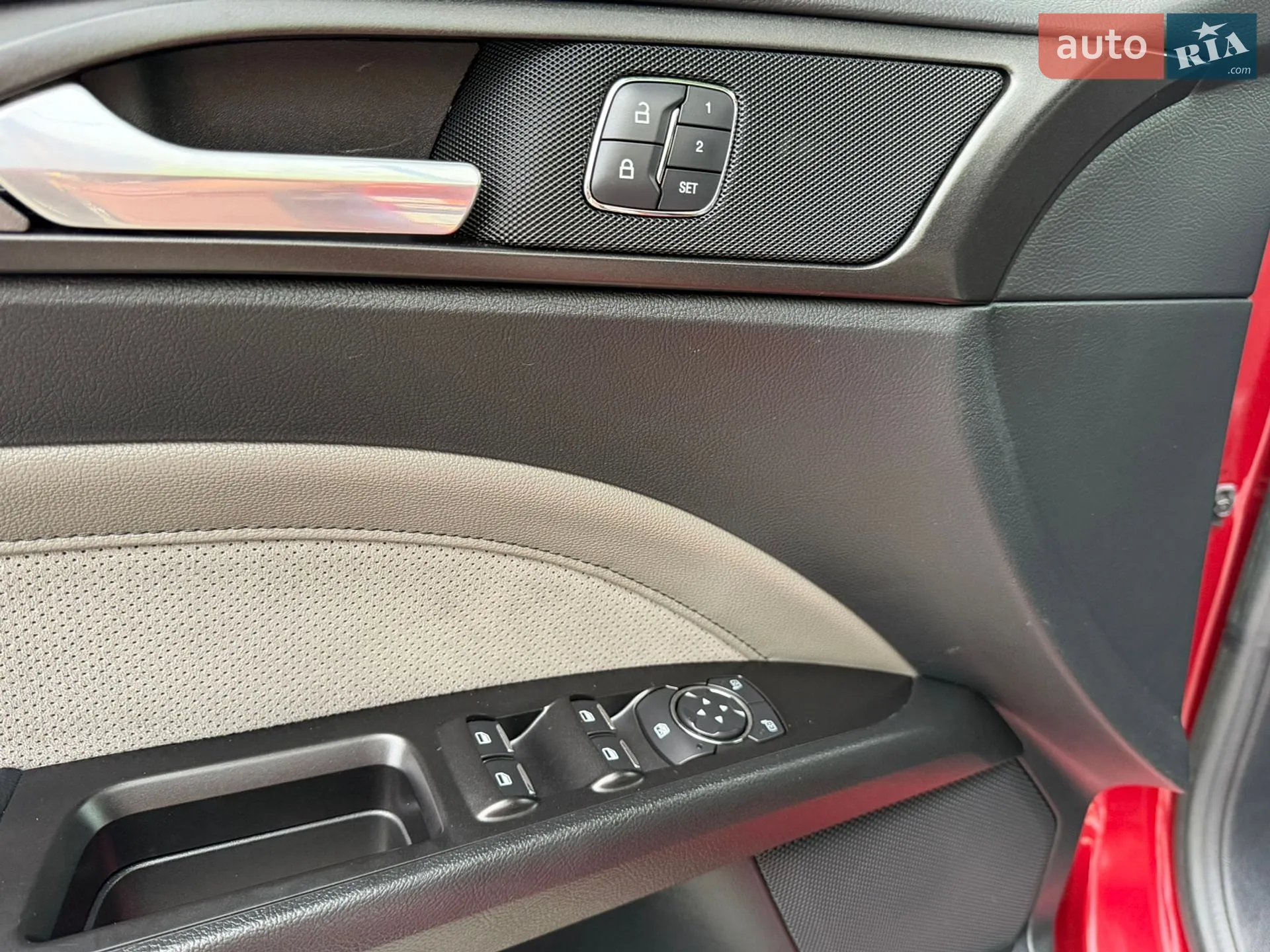2016 Ford Fusion - мініатюра 17