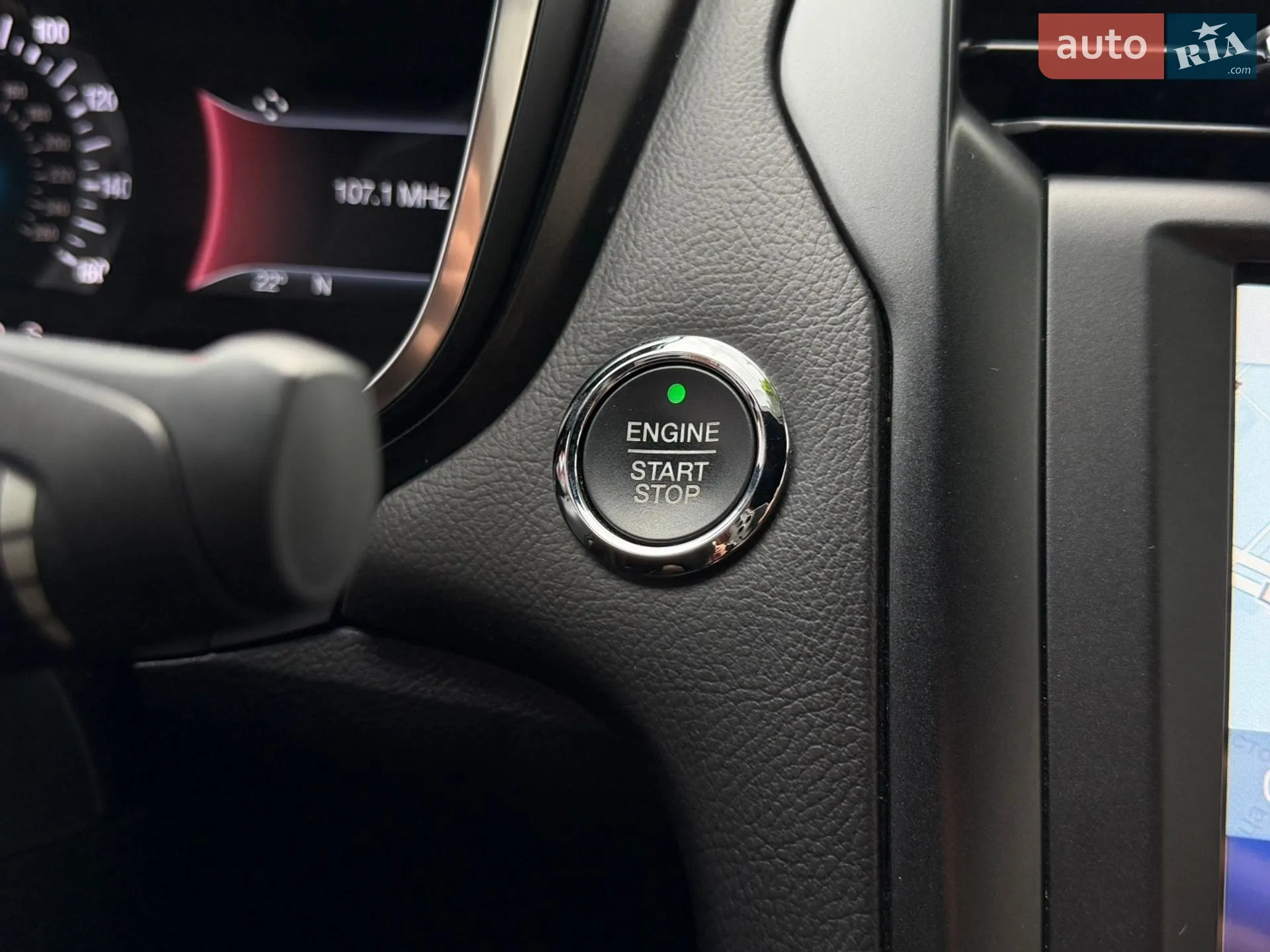 2016 Ford Fusion - мініатюра 25